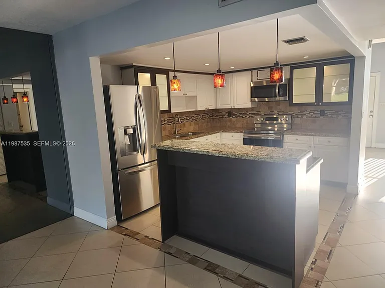 537 N University Dr #71 — Photo 5
