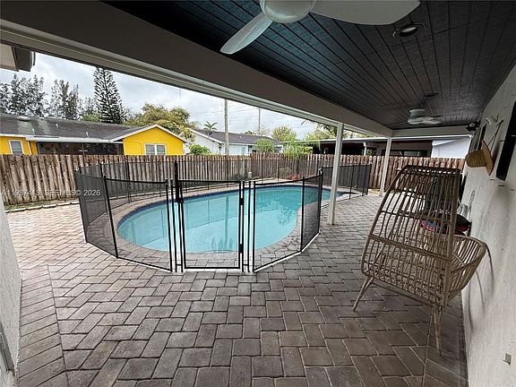 3rd image of 11100 NW 21st St #0