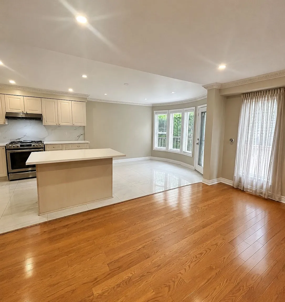 4 bed, $4,300 — Photo 2