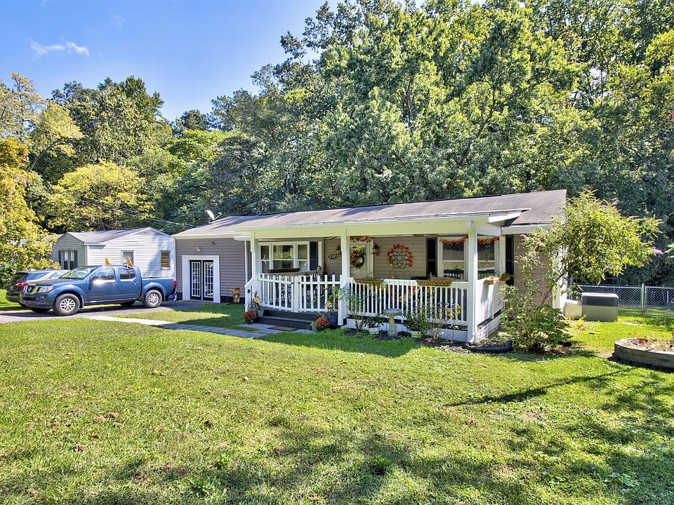 1st image of 3718 Thrushwood Dr