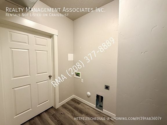 5th image of 964 Pirate Cove Dr Unit C
