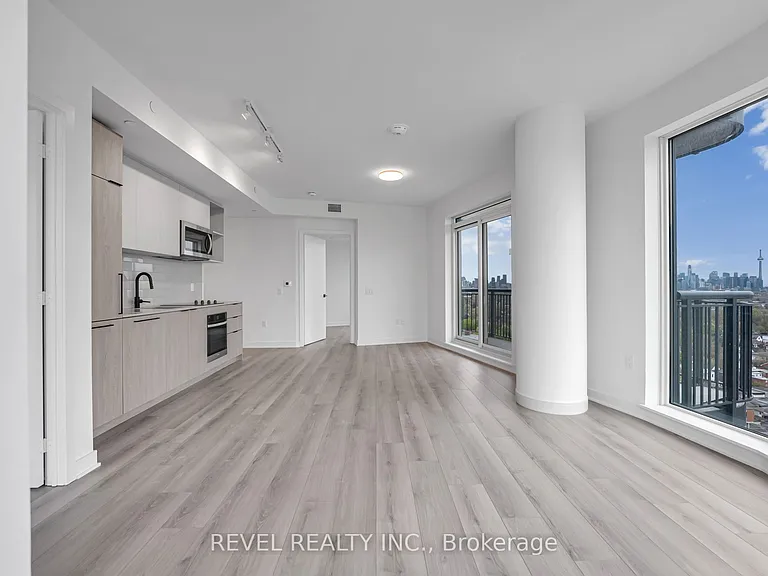 1185 Dupont St #1410 — Photo 7