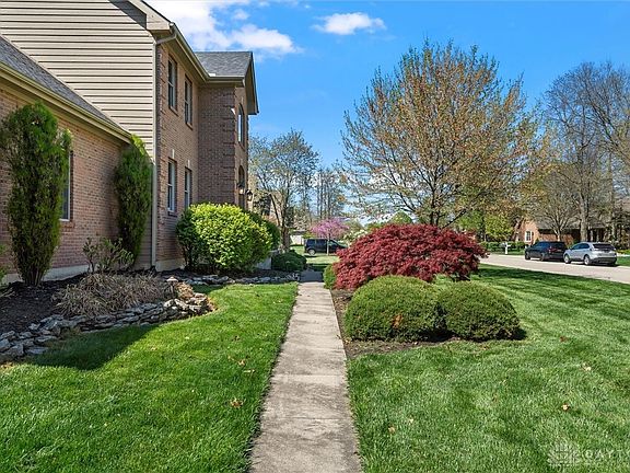 3rd image of 800 Brookwood Dr
