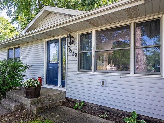 3rd image of 3619 Arbor St