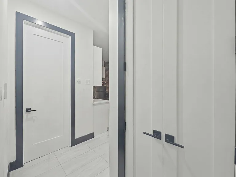 1338 Dekalb Ave #1 — Photo 4