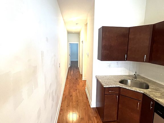 5th image of 2015 N Carlisle St APT 1