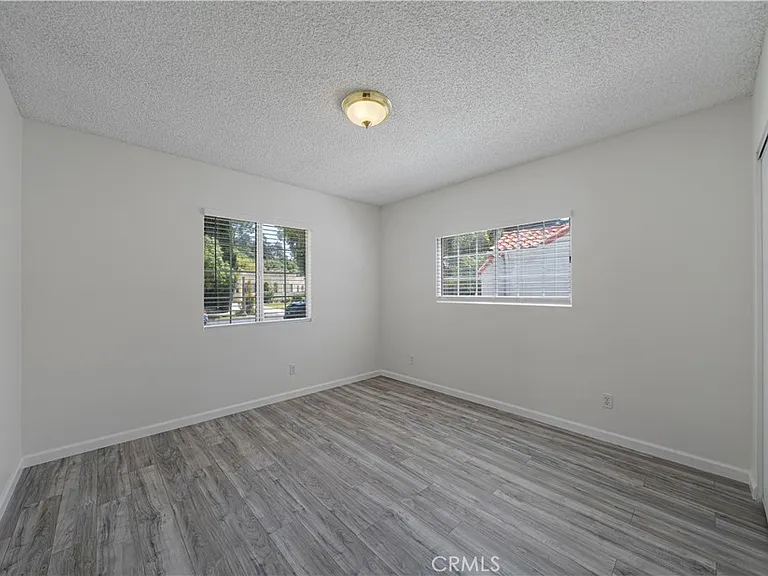 3025 Sherwood Ave — Photo 8
