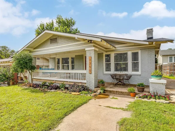 2205 Irwin St, Fort Worth, TX 76110