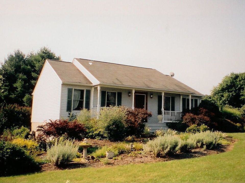 Exterior Front - Hope Cottage