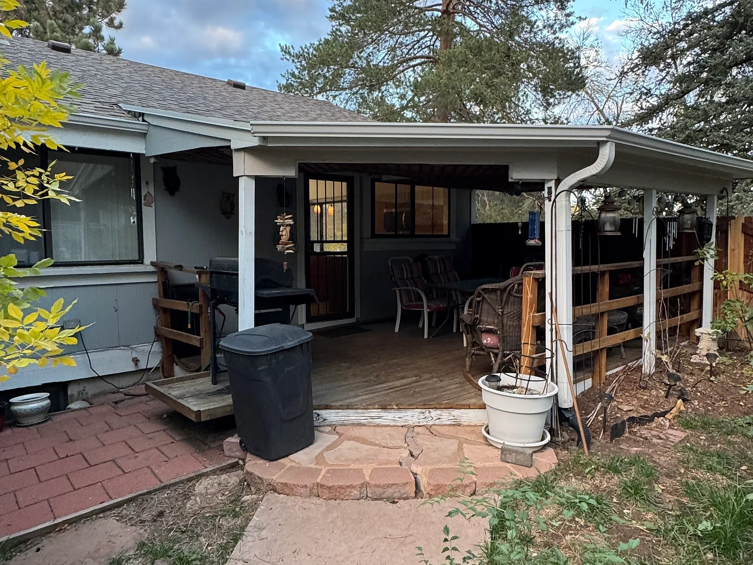 3 bed, 912 sqft, $3,450 — Photo 4