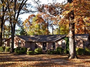 9 Manor Rd, Jackson, TN 38305