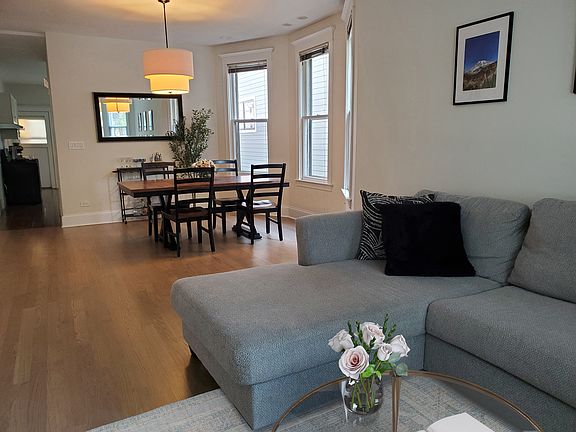 4th image of 2617 N Bosworth Ave #1