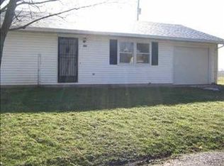 515 S Kerkhoff Ave, Otterbein, IN 47970