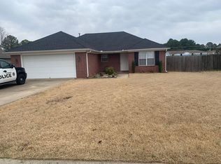 1304 Choate St, Conway, AR 72032