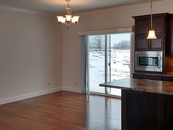 5th image of 1443 Equestrian Dr