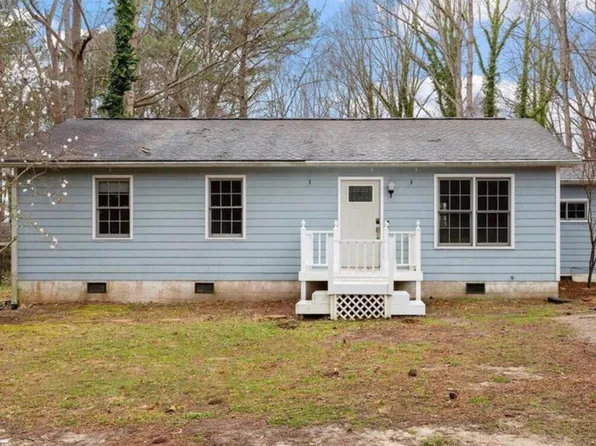 136 Dixie Ln, Youngsville, NC 27596