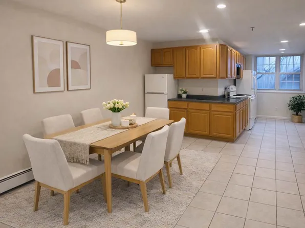 25-52 33rd Street image 1 of 3