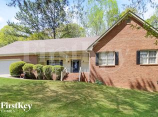 4541 Shiloh Hills Dr, Snellville, GA 30039