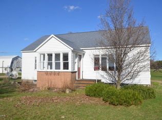 6231 Rook Rd, Plainwell, MI 49080