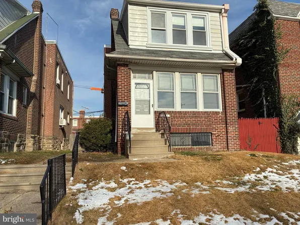 2045 Bleigh Ave, Philadelphia, PA 19152