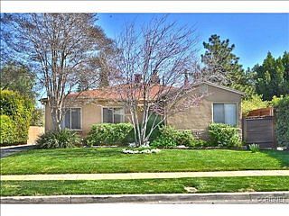 2nd image of 5534 Cartwright Ave