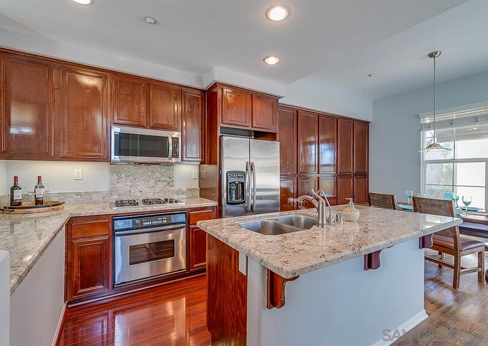 1st image of 2649 Villas Way