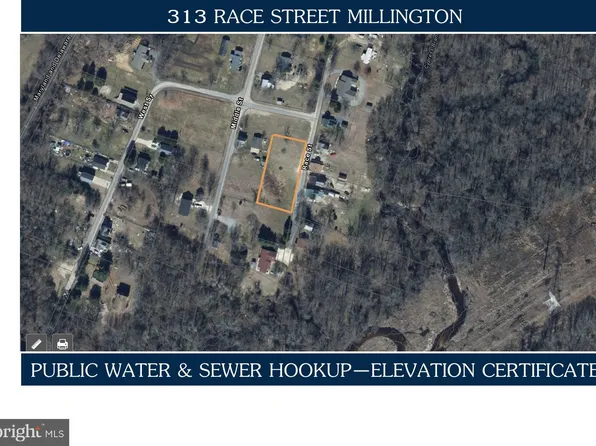 313 Race St, Millington, MD 21651