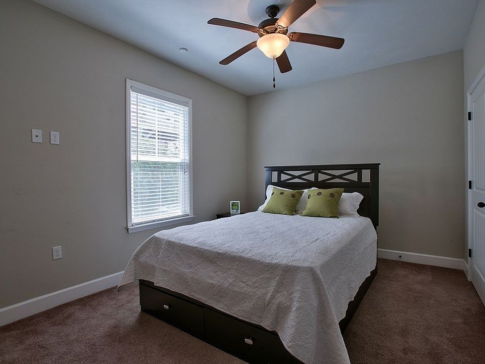 1st image of 1864 Belle Vue Way #235