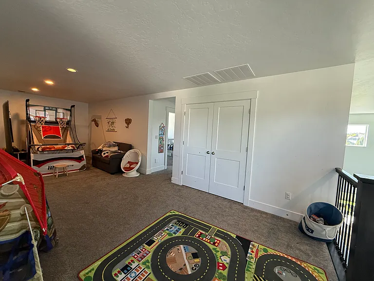 5467 S Bentwaters Way — Photo 12