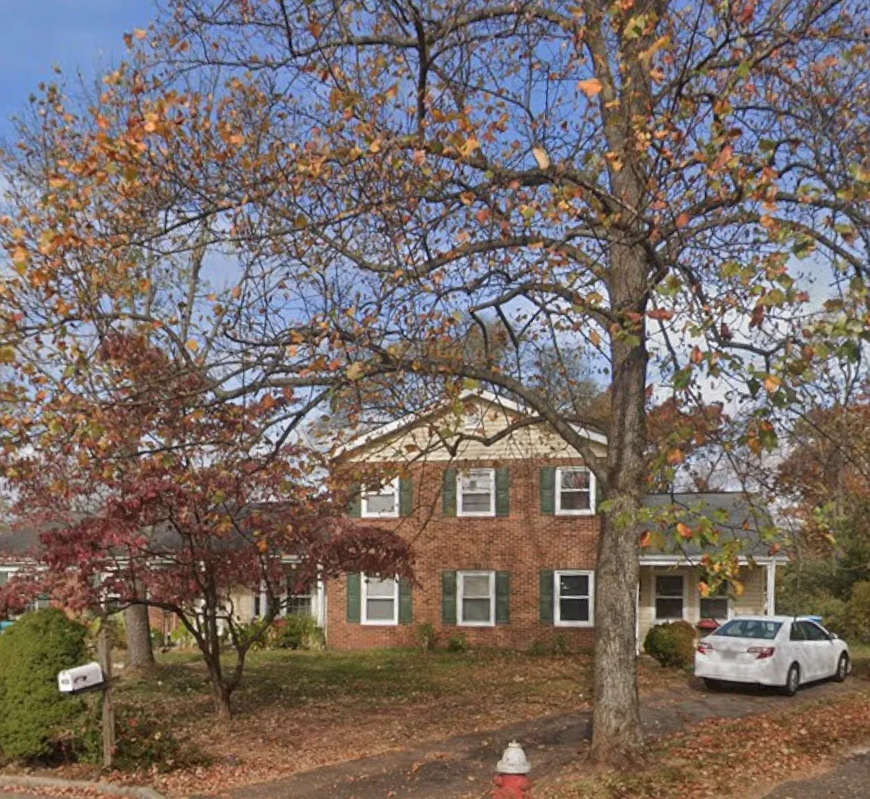 3 bed, 2.5 bath, 1848 sqft, $3,200 — Photo 1