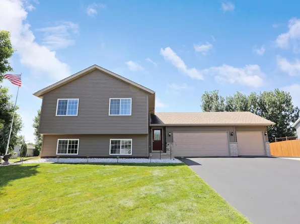 509 9th Ave NE, Lonsdale, MN 55046