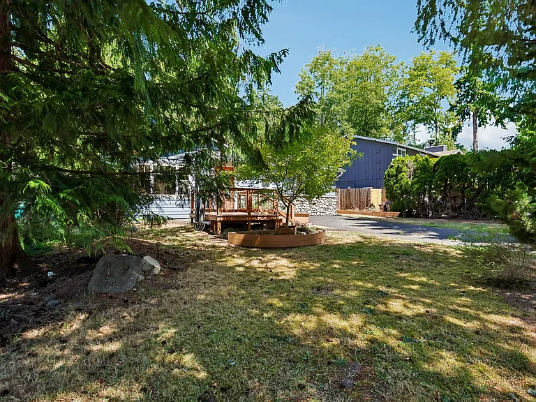 5611 145th St SW — Photo 38
