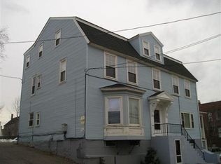 182 Market St APT 8, Portsmouth, NH 03801