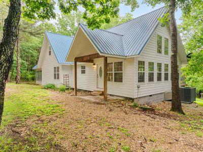 22194 Air Park Drive, Golden, MO, 65658