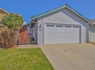 216 Alhambra St, Salinas, CA 93906
