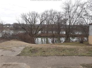 41 Dunbar Ave, Dunbar, WV 25064