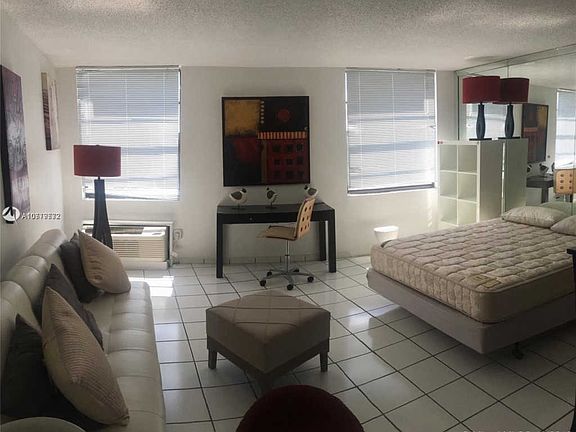 2nd image of 710 Washington Ave APT 523