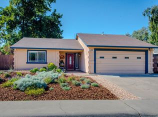 195 Schuler Ranch Dr, Woodland, CA 95695