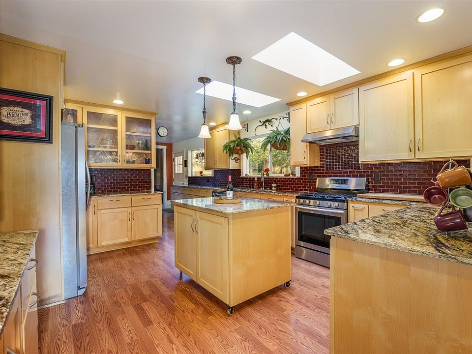 1st image of 4851 Ponderosa Way
