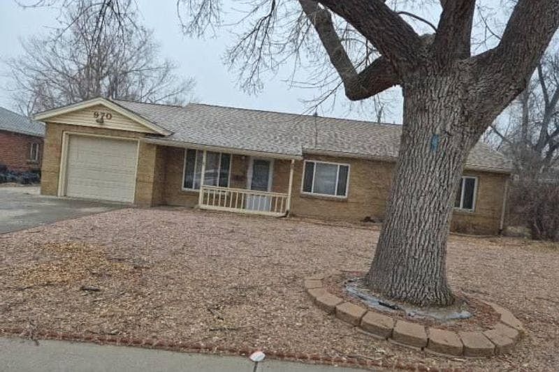 1st image of 970 Scranton St