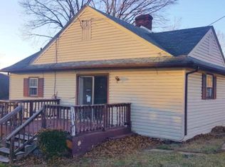 931 Field Ave, Fieldale, VA 24089