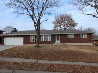 1624 NE 78th Ter, Gladstone, MO 64118