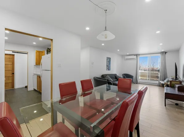 320 Rue Du Bord De Leaf #O-205, Longueuil, QC J4H 4B2