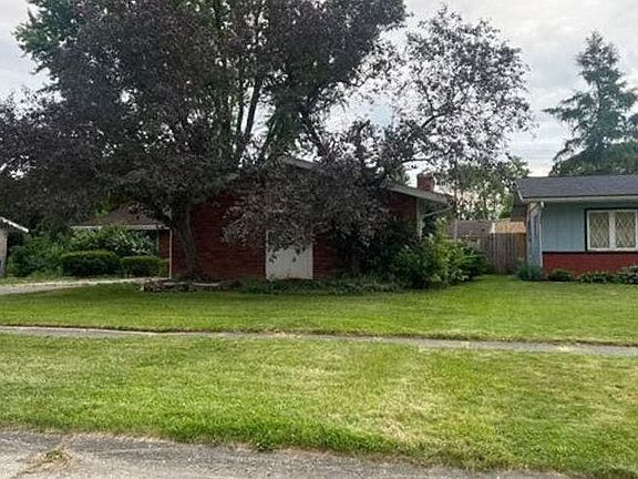 4th image of 1821 Rockcreek Ln