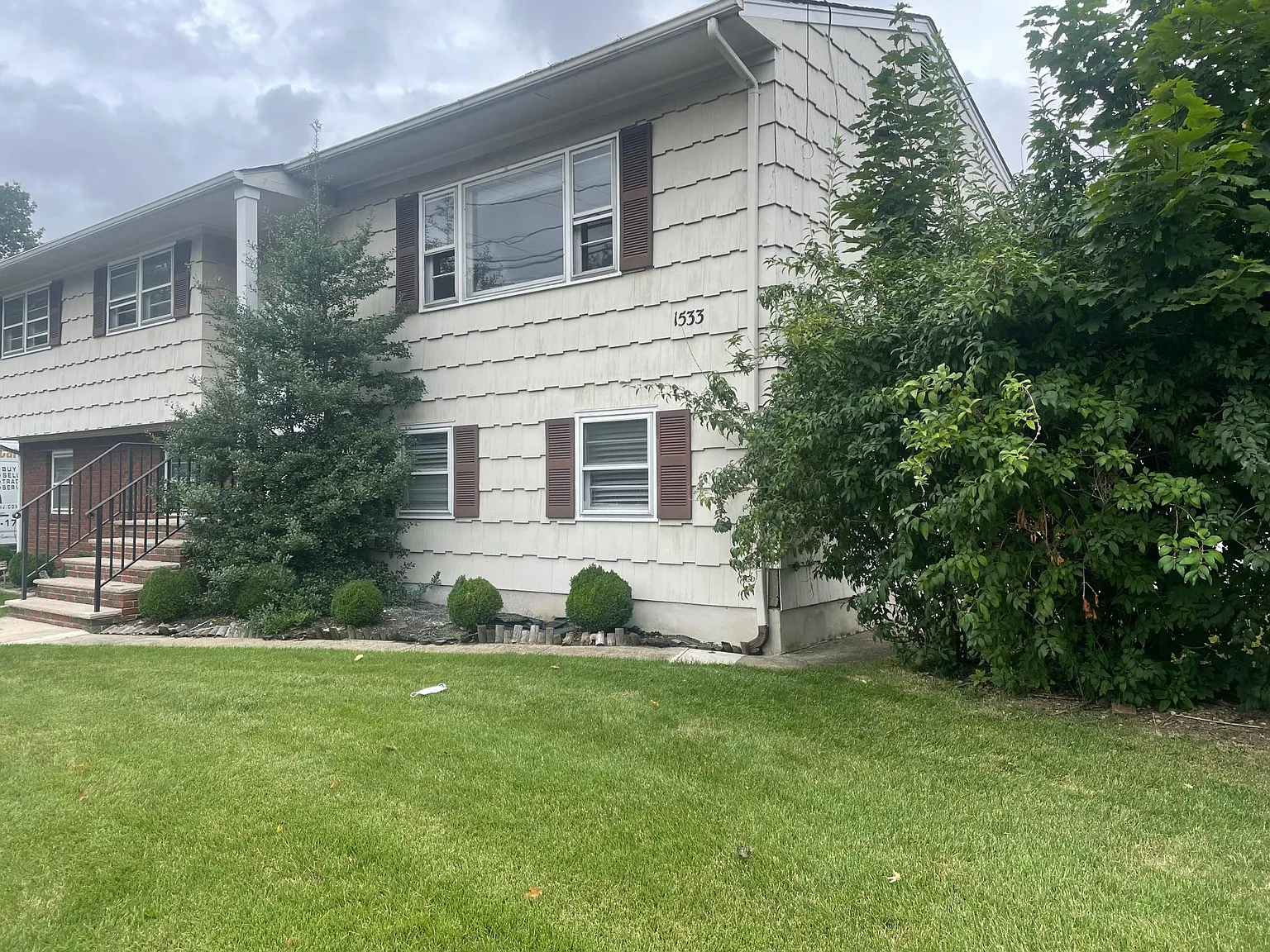 3 bed, 1200 sqft, $3,000 — Photo 3
