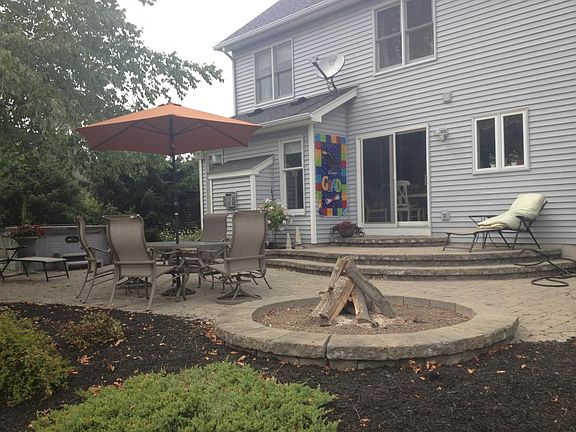 2nd image of 317 Meadowlark Ln