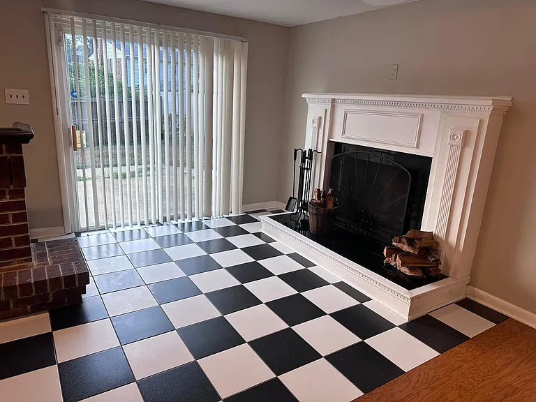 7717 Lanham Ln — Photo 4