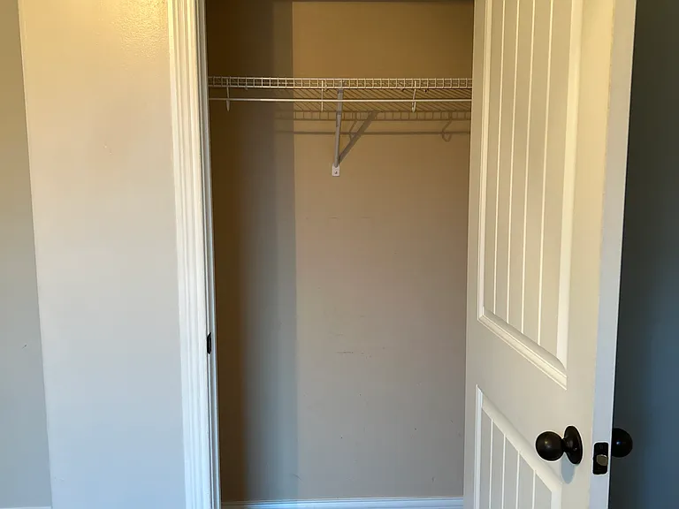 2480 Andersonville Dr — Photo 23