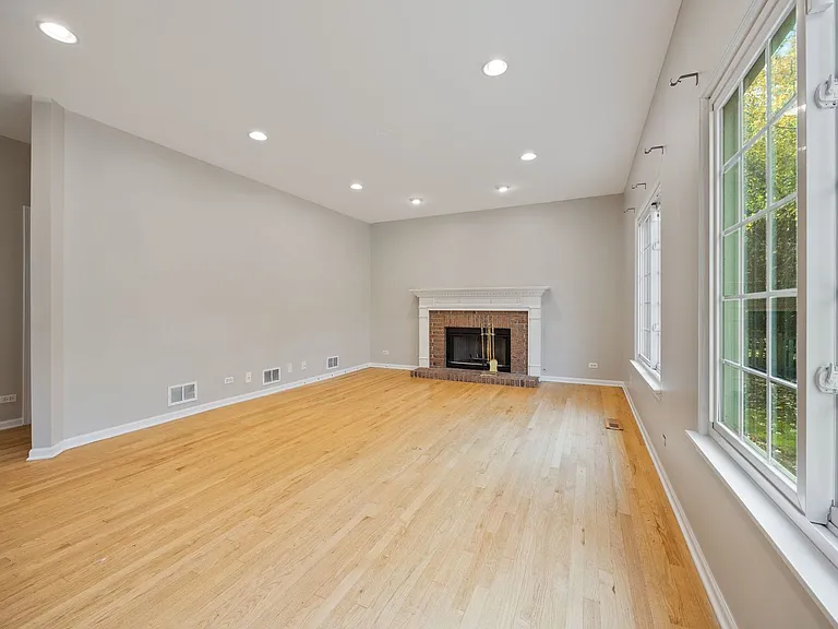 722 Aster Dr — Photo 11