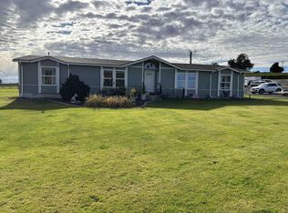 1071 Basin Hill Rd, Mesa, WA 99343